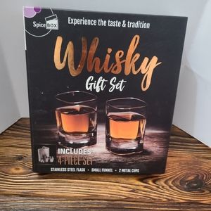 Spice Box Whiskey 4 Piece Gift Set